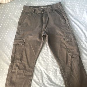 Wrangler Cargo Pants Distressed Green Color Size 30/30